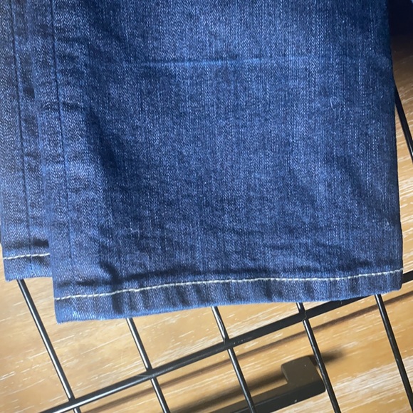 BLANK NYC Throwback Mid-rise Straight Leg Jeans - Picture 7 of 9